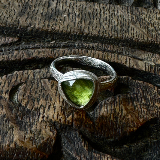 Gorgeous Peridot Ring